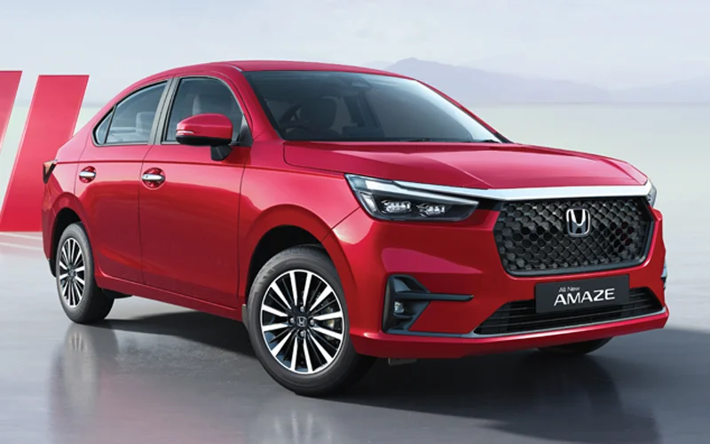 होंडा अमेझ 2025 - नवीनतम अद्यतन, किंमत यादी आणि तपशील