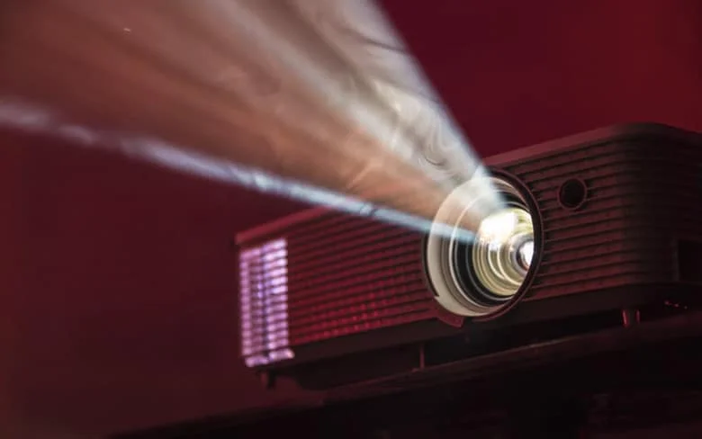 होम थिएटर प्रोजेक्टर होम थिएटर प्रोजेक्टर