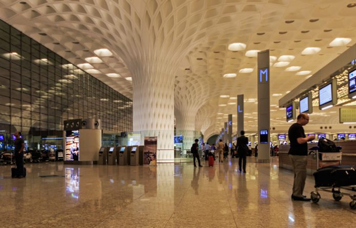 mumbai_03-2016_114_airport_international_terminal_interior