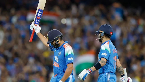 रोहित कोहलीने सिडनी येथील तिसऱ्या एकदिवसीय सामन्यात १७६१३८८१९४ मध्ये बनवलेले आणि तोडलेले रेकॉर्ड येथे आहेत रोहित कोहलीने सिडनी येथील तिसऱ्या एकदिवसीय सामन्यात १७६१३८८१९४ मध्ये बनवलेले आणि तोडलेले रेकॉर्ड येथे आहेत