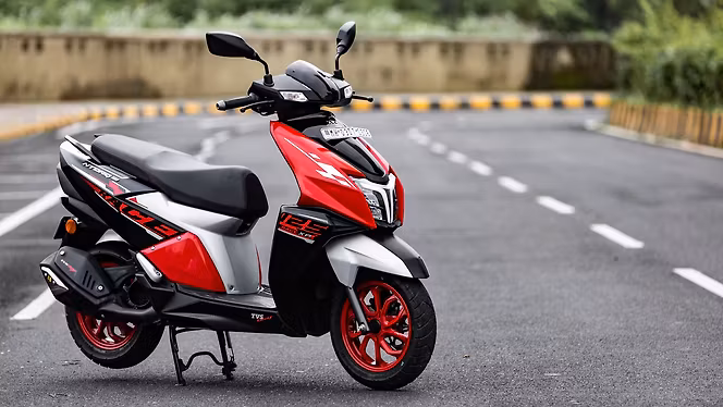 TVS Ntorq 125 किंमत - मायलेज, प्रतिमा, रंग | बाईकवाले