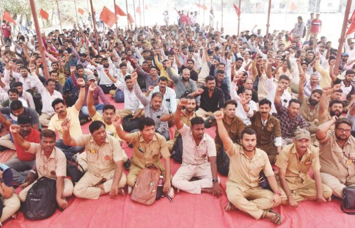 best bus workers strike