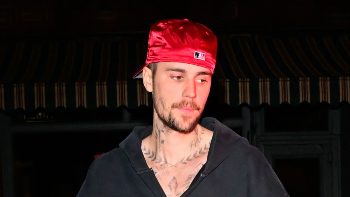 जस्टिन बीबर ट्विटरवर फॉलोअर्स गमावत आहे आणि कारण आम्हाला धक्का बसेल!