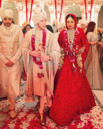 'माझ्या ड्रीम गर्लशी 7 वर्षे लग्न केले': निक जोनासने सेक्सी प्रियांका चोप्रासाठी रोमँटिक नोट टाकली, त्यांच्या वर्धापनदिनाच्या सुट्टीतील प्रेमाचा फोटो डंप शेअर केला