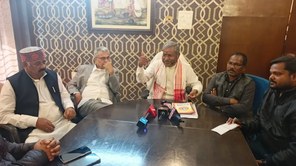 WhatsApp इमेज 2025 12 03 16.44.26 814a884d वर