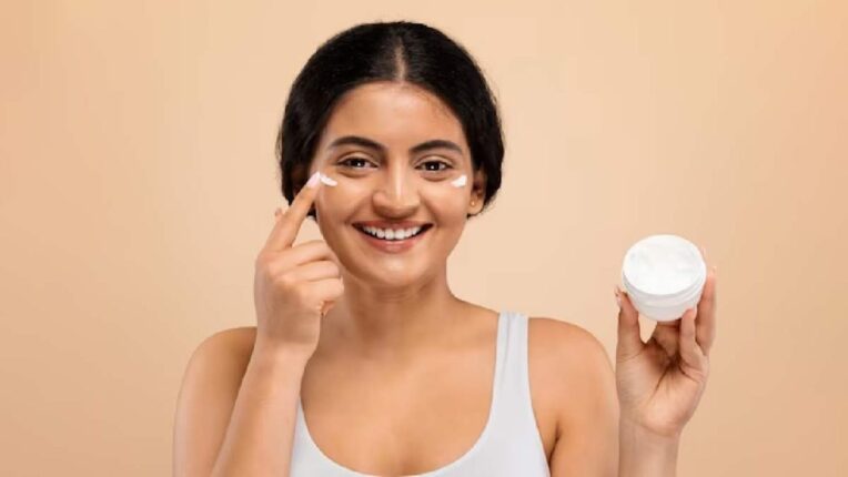 त्वचेसाठी सर्वोत्तम मॉइश्चरायझर