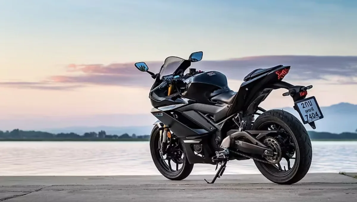 यामाहा R3