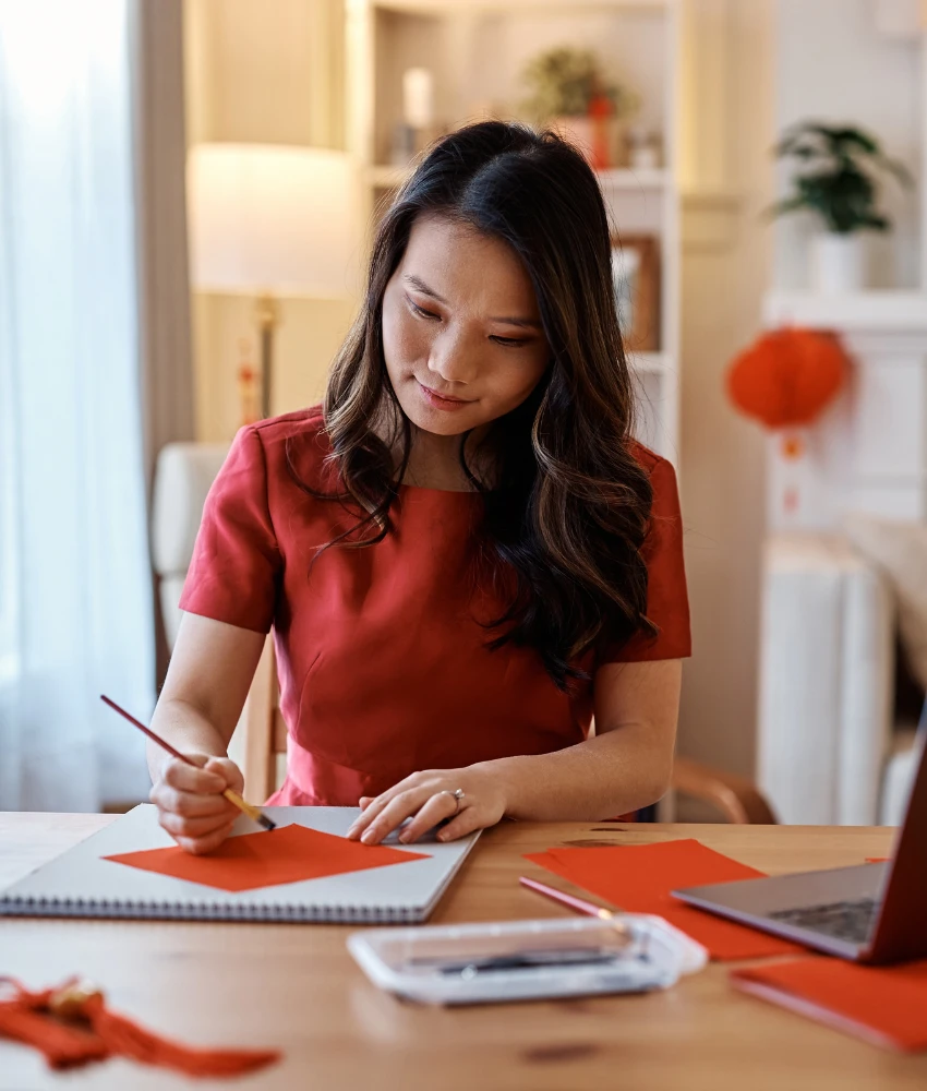 आई मुलांसाठी विचारपूर्वक भेटवस्तू शेअर करते जे मोफत किंवा परवडणारे आहे त्यांना एक पत्र लिहा