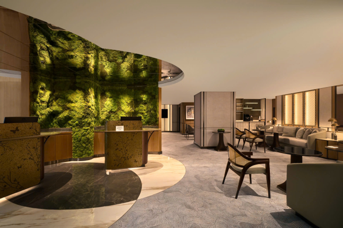 ग्रँड ऑपेरा टॉवर येथील सलून प्राधान्याने चेक-इन आणि दिवसभराच्या अल्पोपहाराची निवड देते. ग्रँड ऑपेरा टॉवरचे फोटो सौजन्याने