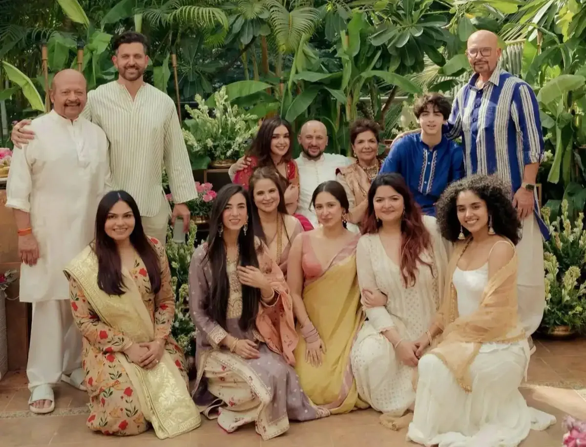 हृतिक रोशन फॅमिली पिक्चर