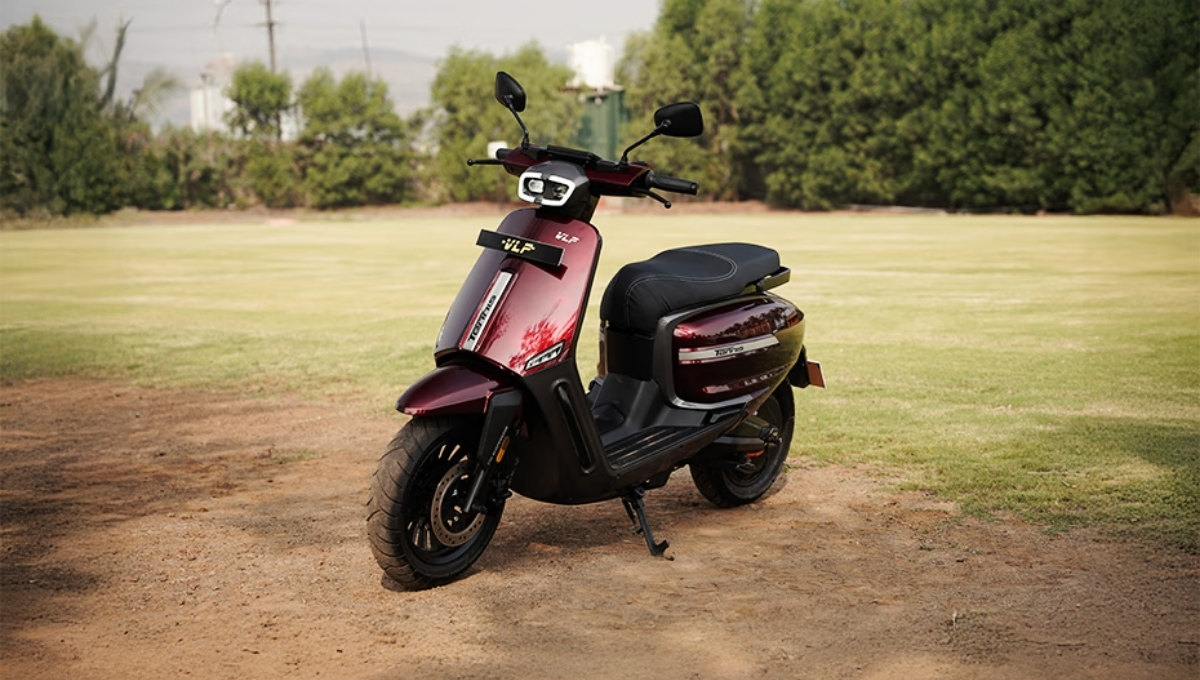 VLF टेनिस 1500