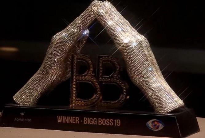 ग्रँड फिनालेमध्ये सलमान खान विजेत्याला डायमंड-स्टडेड पुरस्काराने सन्मानित करेल