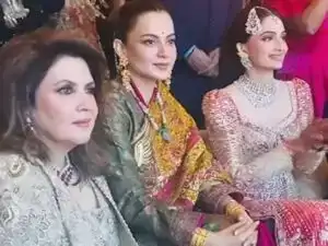 भाजप खासदार नवीन जिंदाल यांच्या मुलीच्या लग्नात धूमधडाका पाहायला मिळत आहे.