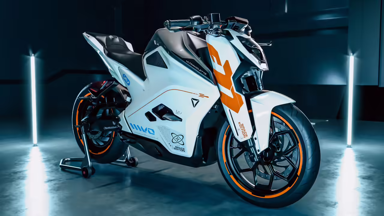 अल्ट्राव्हायोलेट F77 स्पेस एडिशन इलेक्ट्रिक बाईक 5.6 लाख रुपये लाँच केली: काय खास आहे - टाइम्स ऑफ इंडिया