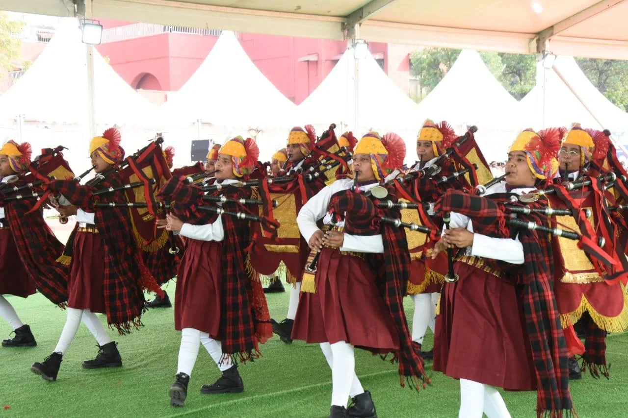 बँड झारखंड0 1 1