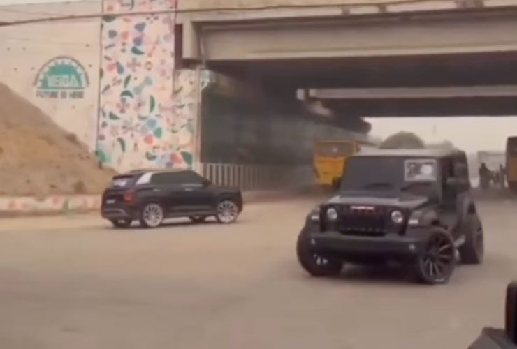 महिंद्रा थार क्रेटा स्टंट नोएडा महिंद्रा थार क्रेटा स्टंट नोएडा