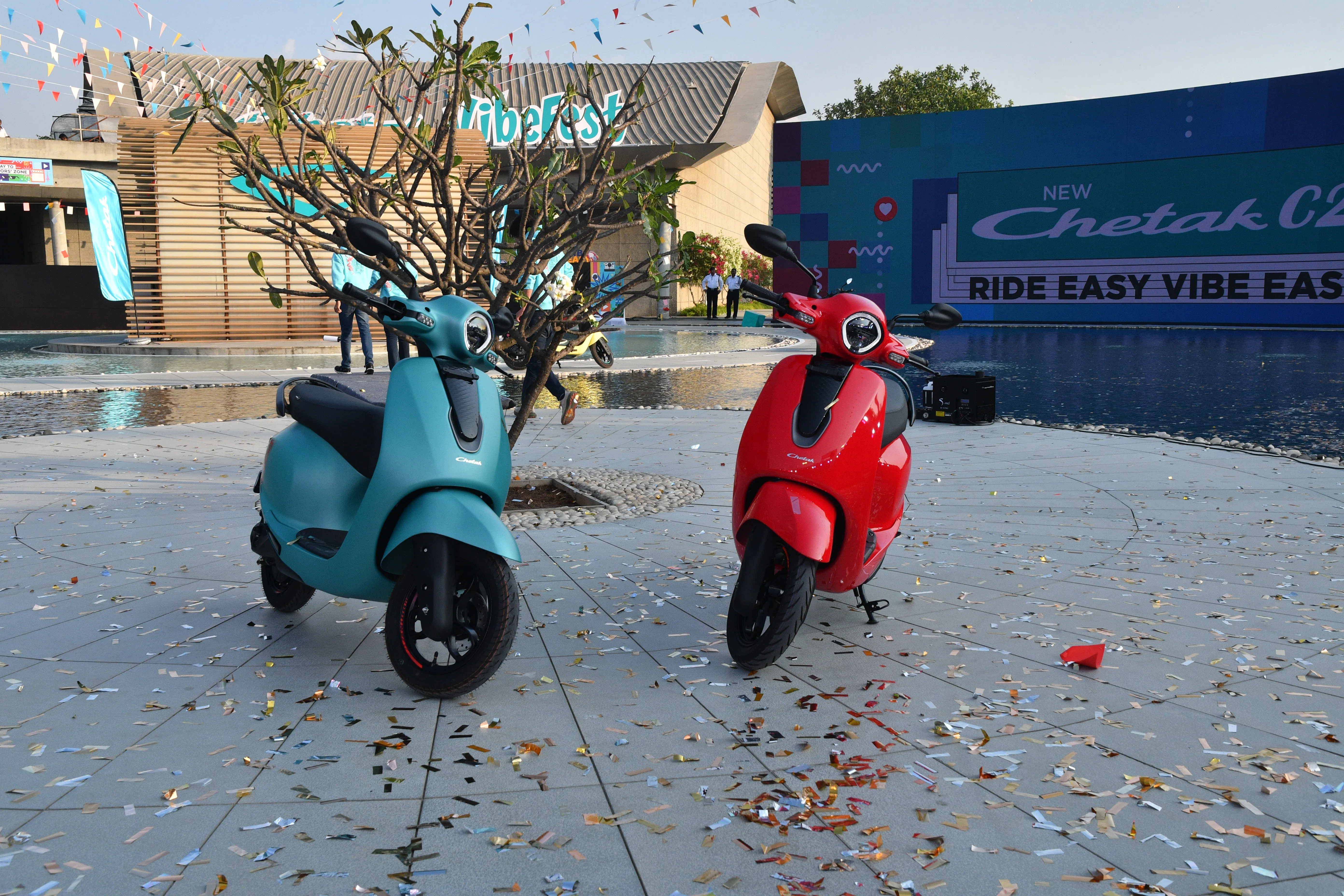 बजाज चेतक C2501 खरेदी करण्यापूर्वी 8 गोष्टी जाणून घ्या - परिचय | ऑटोकार इंडिया