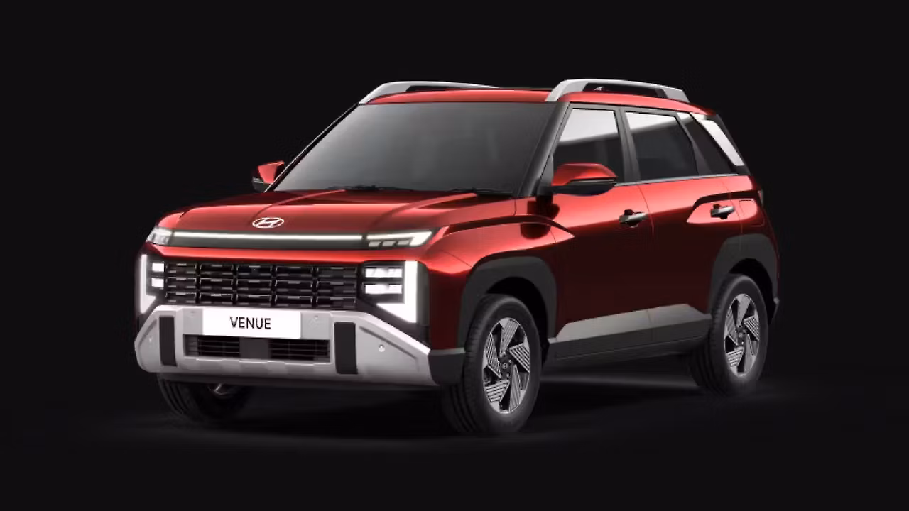 नवीन Hyundai Venue भारतात लॉन्च केले: किंमती रुपये पासून सुरू होतात. 7.90 लाख - कारवाले