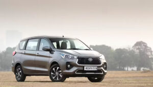 Toyota Rumion: प्रशस्त, आरामदायी आणि इंधन-कार्यक्षम फॅमिली कार प्रत्येक प्रवासासाठी योग्य