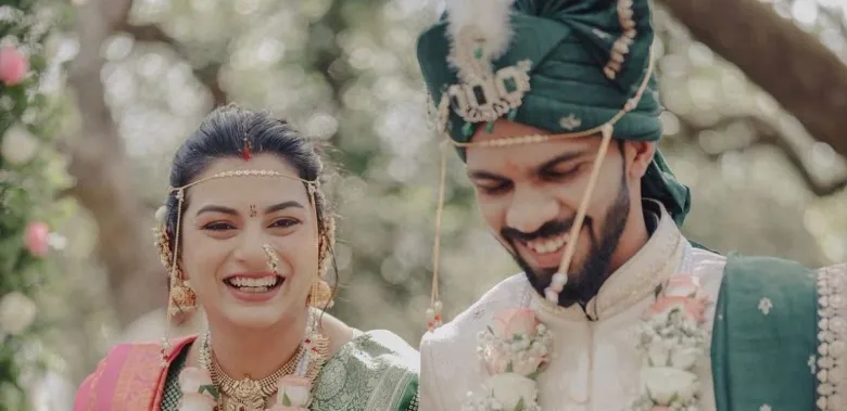 रुतुराज गायकवाड आणि त्यांची पत्नी उत्कर्षा पवार यांच्या लग्नाचा फोटो