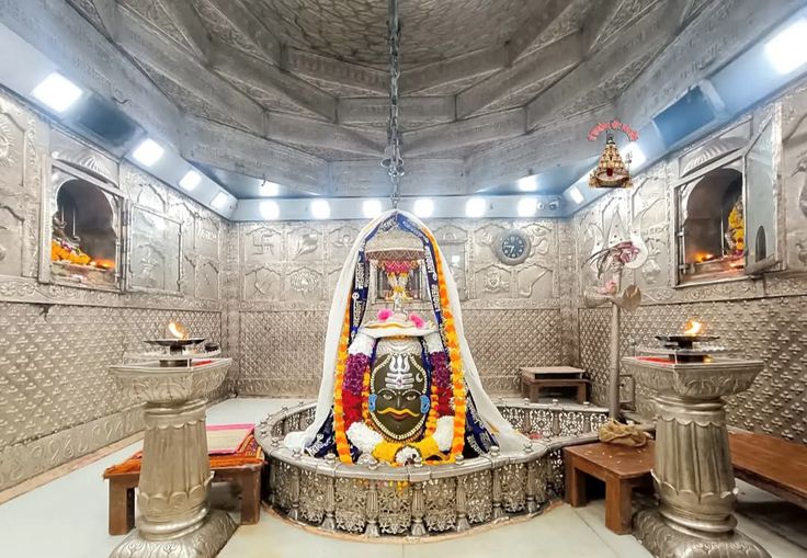 कथा पिन प्रतिमा