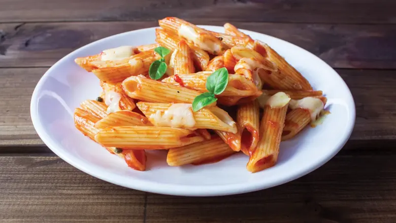 व्हाईट सॉस पास्ता
