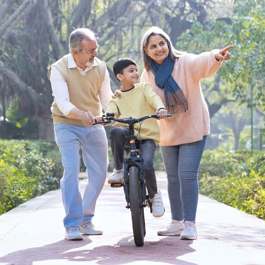 सीमा आनंदी नाते आजोबा नातू