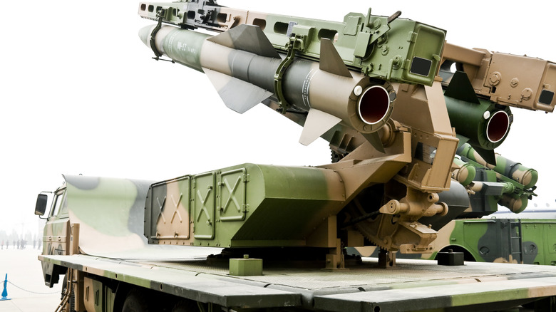 जुना चिनी मोबाईल मिसाईल लाँचर