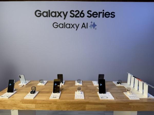 Samsung Galaxy S26 Ultra, S26, S26