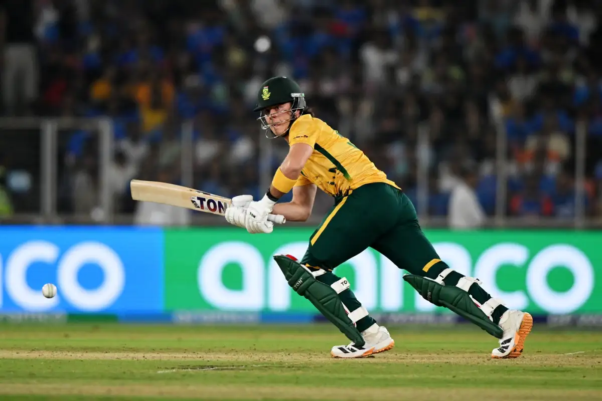 Dewald Brevis शिक्षण आणि घर