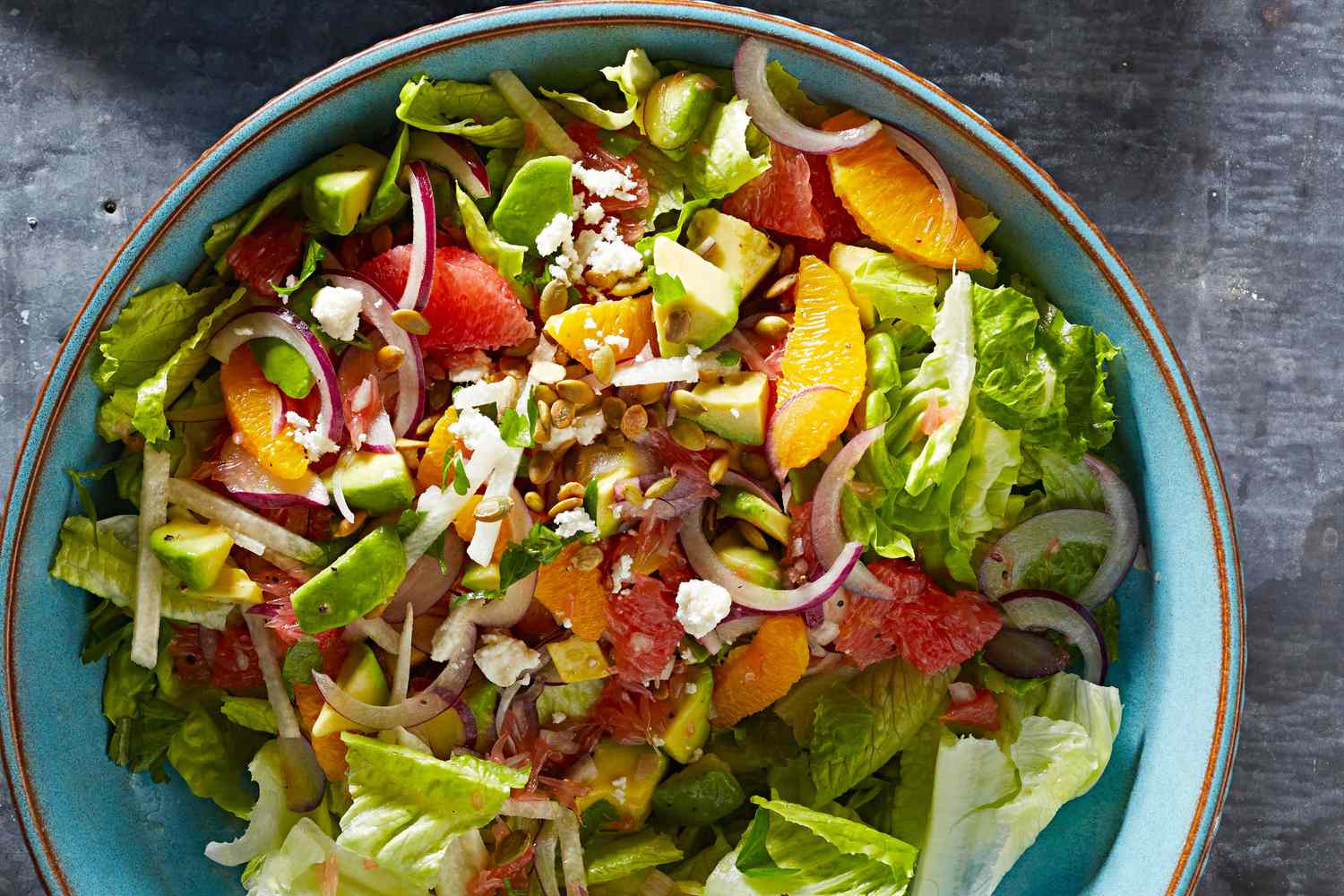 https://www.midwestliving.com/thmb/iO5-H2hGdXr9_4IJp2Bi4xh0xYU%3D/1500x0/filters%3Ano_upscale%28%29%3Amax_bytes% 28150000%29%3Astrip_icc%28%29/102342839-1_mexican-citrus-salad-blaine-moats-8d8ec322b44d43f7ae76ac8ac8efa342.jpg