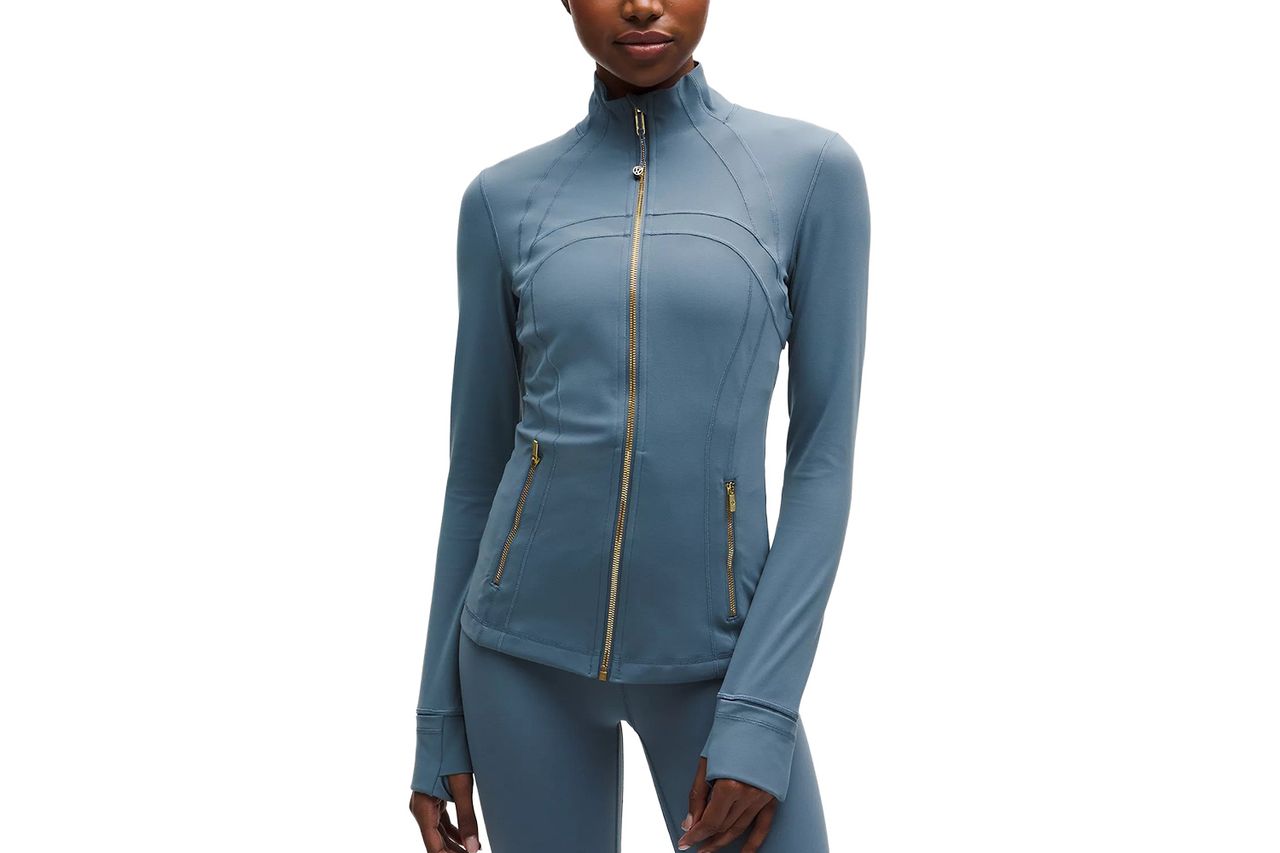 lululemon जाकीट Nulu व्याख्या क्रेडिट: lululemon