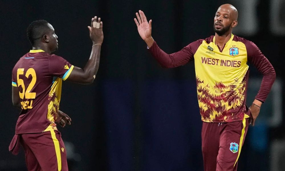 रोस्टन चेस रोस्टन चेसची दक्षिण आफ्रिकेविरुद्धची अष्टपैलू कामगिरी