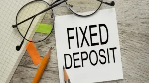 ज्येष्ठ नागरिकांना FD वर जास्त व्याज मिळते, व्यवसाय श्रेणीतील शीर्ष बँका तपासा