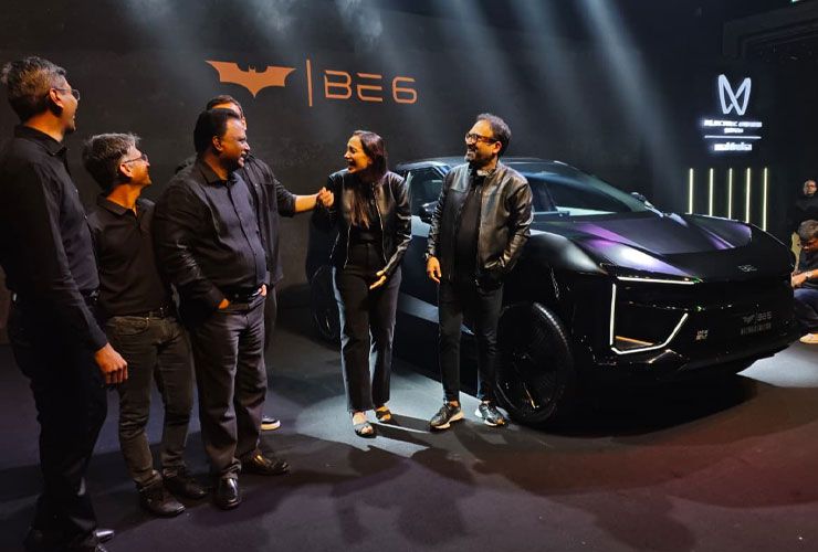 महिंद्रा बी 6 बॅटमॅन आवृत्ती