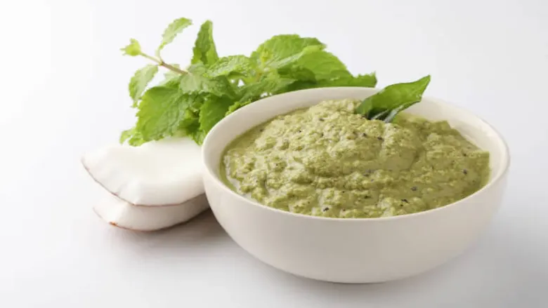 साउथ इंडियन डिशेस बरोबर छान जमते