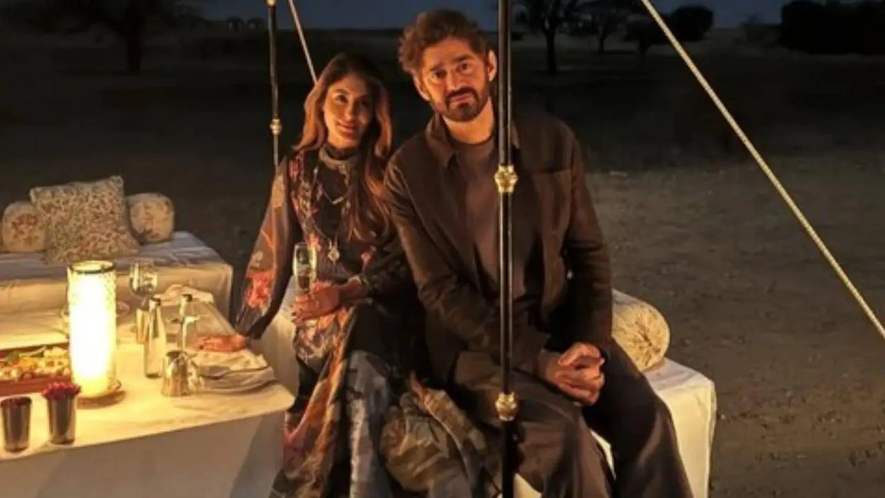 गौरव गुप्तासोबत कृतिका कामरा