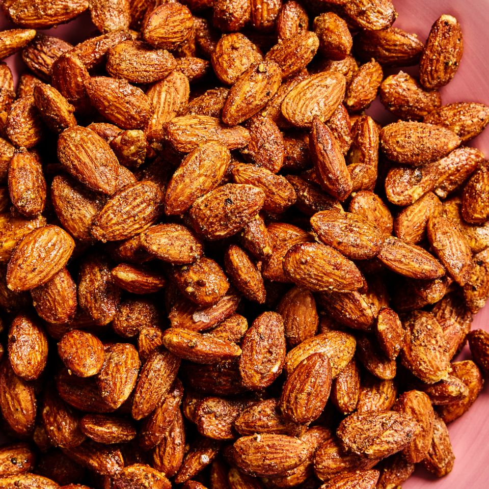 क्रेडिट: छायाचित्रकार: मॉर्गन हंट वॉर्ड, प्रॉप स्टायलिस्ट: केओशिया मॅकगी, फूड स्टायलिस्ट: एमिली नॅबोर्स हॉल.