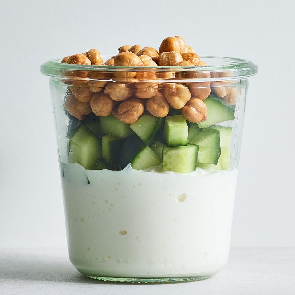 श्रेय: छायाचित्रकार: रेचेल मारेक, फूड स्टायलिस्ट: हॉली ड्रेसमन, प्रॉप स्टायलिस्ट: गॅब्रिएल ग्रेको