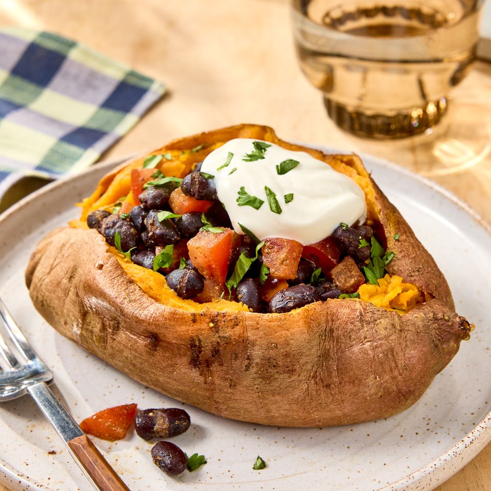 क्रेडिट: छायाचित्रकार: रॉबी लोझानो, फूड स्टायलिस्ट: टोरी कॉक्स, प्रॉप स्टायलिस्ट: जोशुआ हॉगल