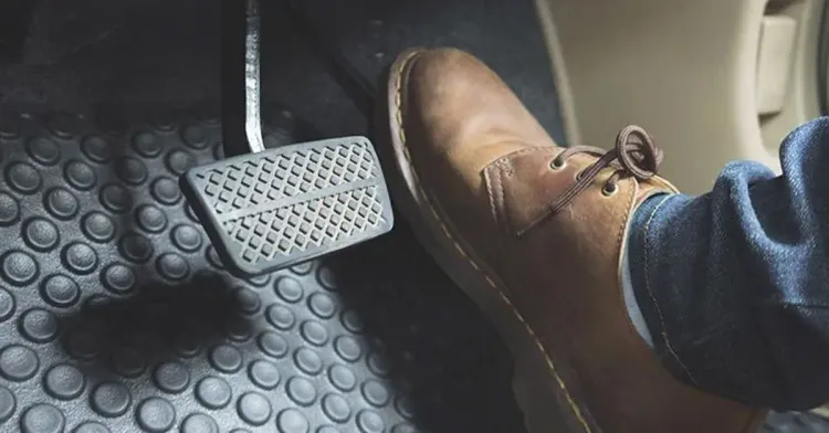 प्रवेगक पेडल