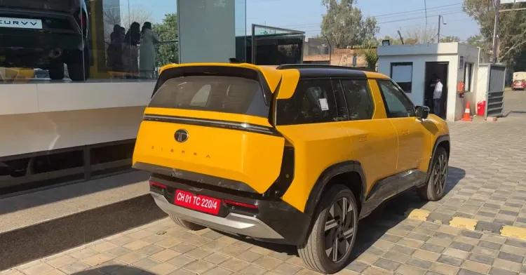 पाहिले-मागील पाहिले-मागील