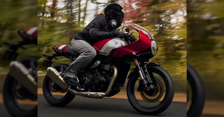 ट्रायम्फ थ्रक्सटन 400