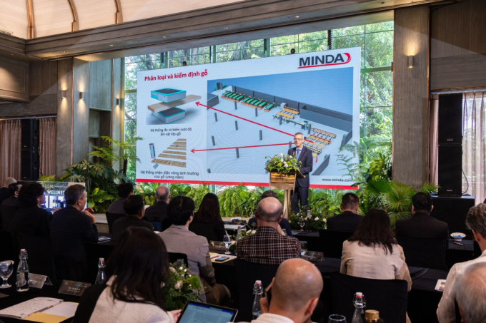 कोण बोलतंय????? TranDuc च्या फोटो सौजन्याने