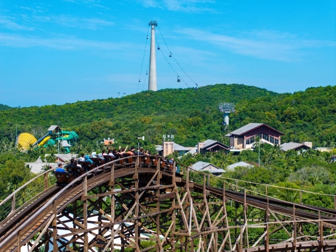 सन वर्ल्ड होन थॉम. फोटो सौजन्याने सन ग्रुप