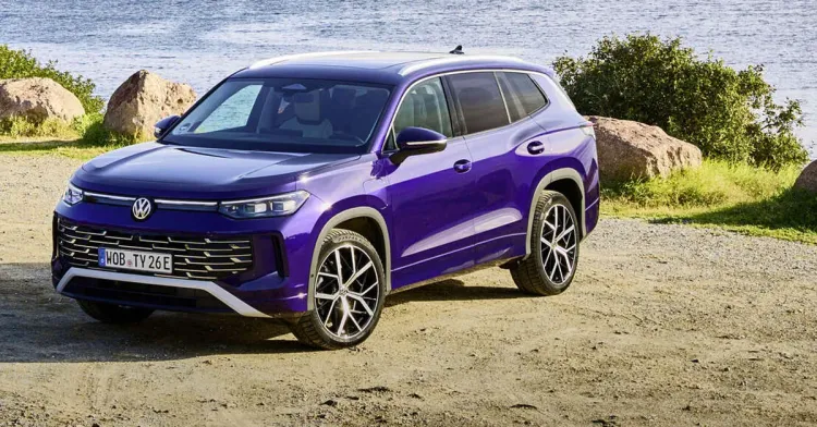 फॉक्सवॅगन टेरॉन नियमित आवृत्ती फॉक्सवॅगन टेरॉन नियमित आवृत्ती