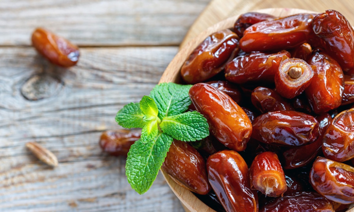 आरोग्यासाठी खजूर