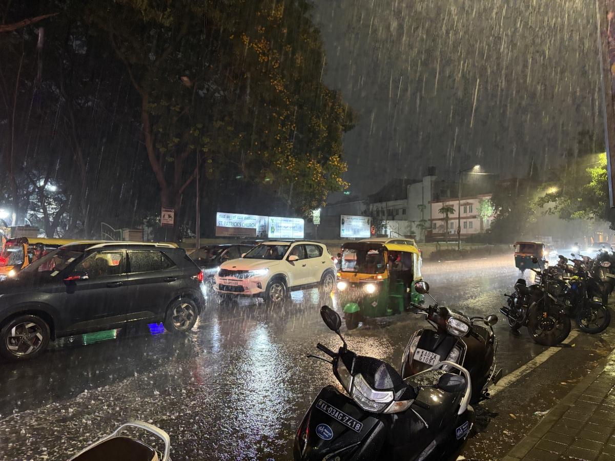 आयफोन एअरवर शॉट