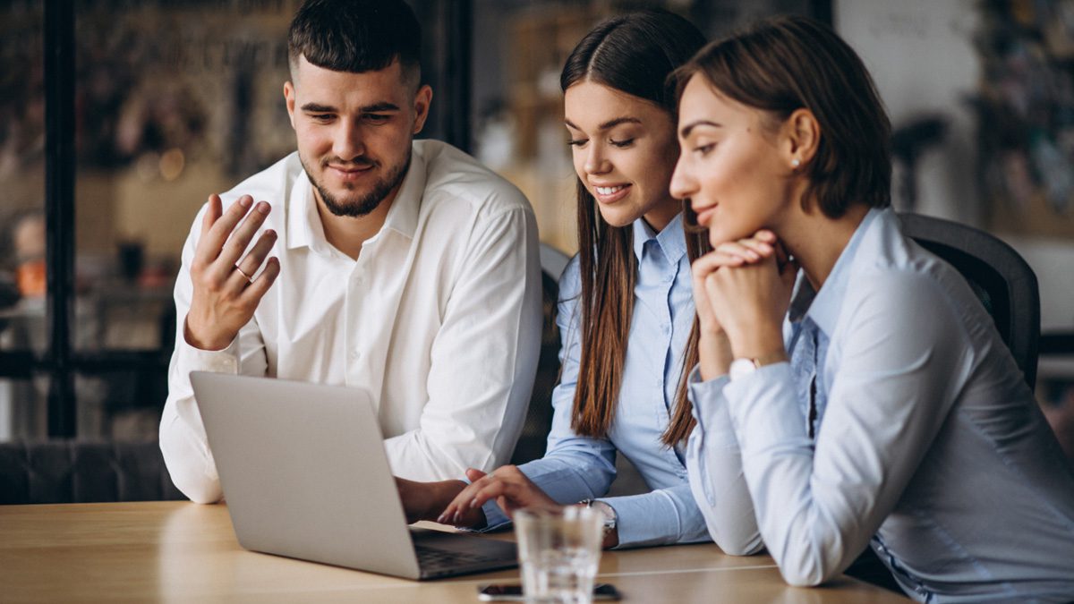 स्टार्टअपसाठी डिजिटल संप्रेषण स्टार्टअपसाठी डिजिटल कम्युनिकेशन