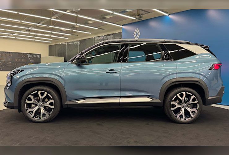 रेनॉल्ट बोरियल साइड डिझाइन